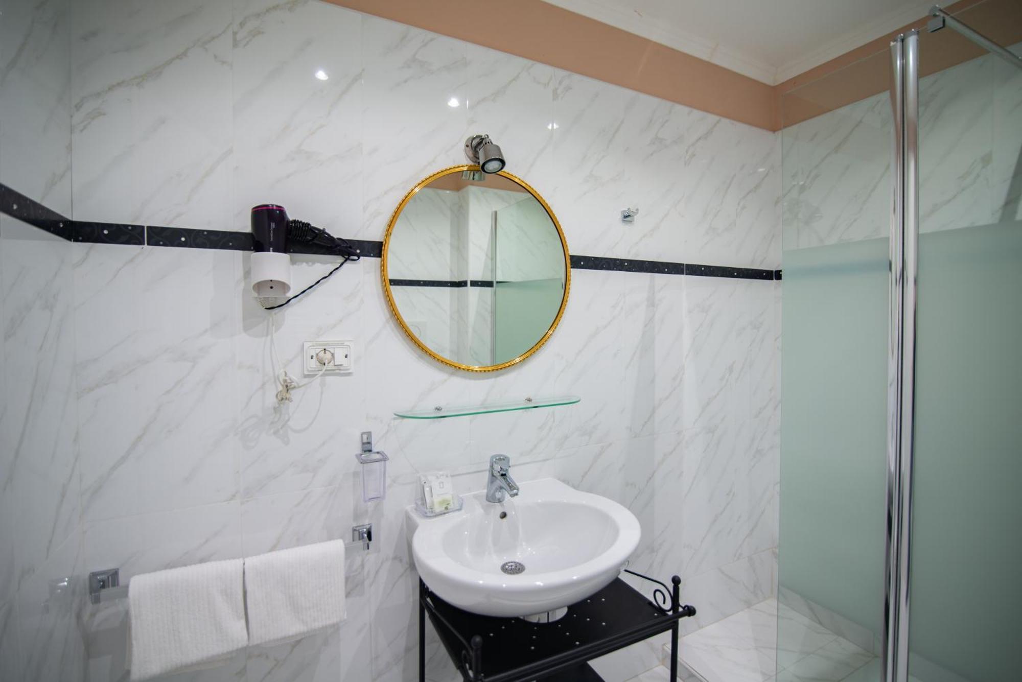 Home Grifondoro Affittacamere Γένοβα Εξωτερικό φωτογραφία